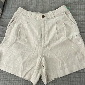 Gap tan Linen shorts